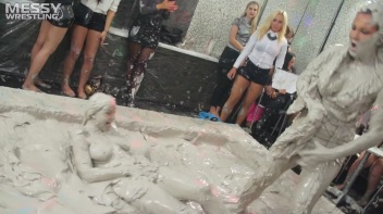 Messy Wrestling: Valentina Ross The Boss Throws Down In The Mud In Style!! Screencap 67 on www.sinx.com