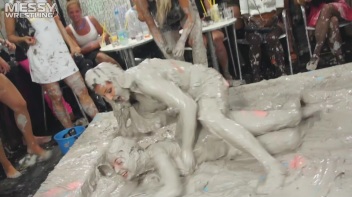 Messy Wrestling: Valentina Ross The Boss Throws Down In The Mud In Style!! Screencap 69 on www.sinx.com