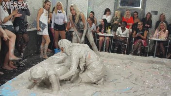 Messy Wrestling: Valentina Ross The Boss Throws Down In The Mud In Style!! Screencap 73 on www.sinx.com