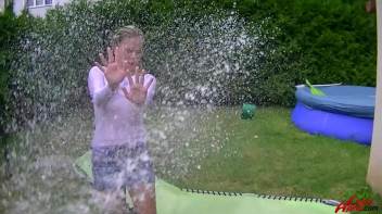 Walking With An Orgasm And Wetlook Surprises Screencap 20 on www.sinx.com