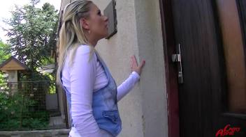 Walking With An Orgasm And Wetlook Surprises Screencap 7 on www.sinx.com