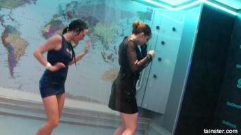 Allwam's favourite wet amateur girls Screencap 16 on www.sinx.com