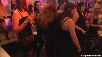 Party Hardcore Gone Crazy Vol. 10 Part 2 - Cam 3 Screencap 82 on www.sinx.com
