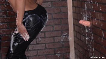 The best fucking and sucking Screencap 38 on www.sinx.com