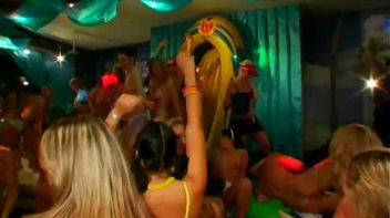 Bay Crotch Part 4 - Cam 2 Screencap 57 on www.sinx.com