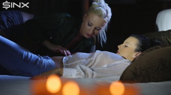 Get Intimate With These Seductive Lesbians Kissing Screencap 2 on www.sinx.com