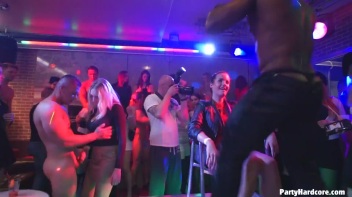 Party Hardcore Gone Crazy Vol. 35 Part 2 - Cam 4 Screencap 80 on www.sinx.com