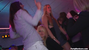 Party Hardcore Gone Crazy Vol. 6 Part 5 - Cam 4 Screencap 28 on www.sinx.com