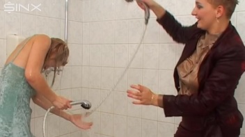 Gorgeous Babes Get Wet In Water Fight Screencap 18 on www.sinx.com