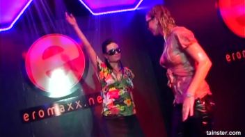 Eurobabe Olympics Part 3 - Cam 3 Screencap 84 on www.sinx.com