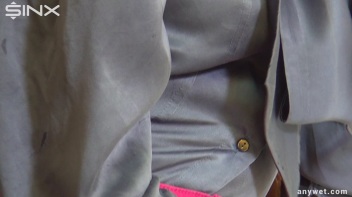 Hot Housewife's Wet And Sexy Shower Screencap 1 on www.sinx.com