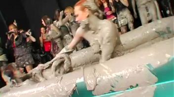 Tearing Each Other Up In The Mud Screencap 25 on www.sinx.com