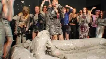 Tearing Each Other Up In The Mud Screencap 64 on www.sinx.com