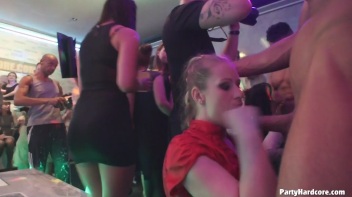Party Hardcore Gone Crazy Vol. 29 Part 5 - Cam 2 Screencap 28 on www.sinx.com
