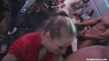 Party Hardcore Gone Crazy Vol. 29 Part 5 - Cam 2 Screencap 33 on www.sinx.com