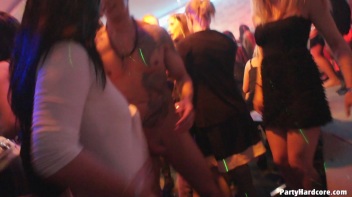 Party Hardcore Gone Crazy Vol. 9 Part 6 - Cam 2 Screencap 42 on www.sinx.com
