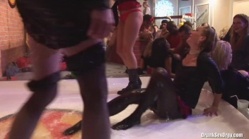 Hard Hat Hos Part 3 - Cam 4 Screencap 74 on www.sinx.com