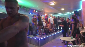 Party Hardcore Gone Crazy Vol. 31 Part 5 - Cam 1 Screencap 72 on www.sinx.com