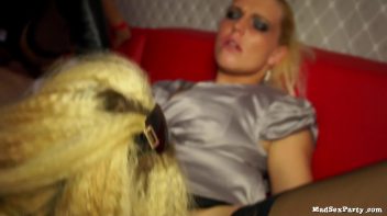 Blond Bimbo Reverse GangBangers Screencap 24 on www.sinx.com