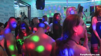 Party Hardcore Gone Crazy Vol. 9 Part 5 - Cam 4 Screencap 54 on www.sinx.com