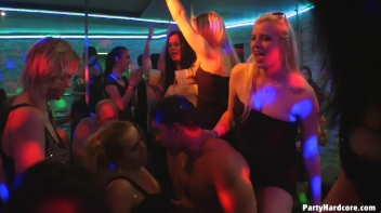 Party Hardcore Gone Crazy Vol. 9 Part 5 - Cam 4 Screencap 17 on www.sinx.com