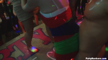 Party Hardcore Gone Crazy Vol. 9 Part 5 - Cam 4 Screencap 26 on www.sinx.com