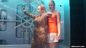 Hotties Workin' That Wetlook! Screencap 26 on www.sinx.com