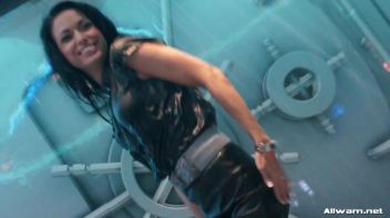 Hotties Workin' That Wetlook! Screencap 37 on www.sinx.com