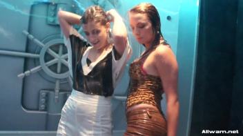 Hotties Workin' That Wetlook! Screencap 71 on www.sinx.com