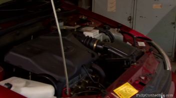 The Lazy Mechanic Screencap 4 on www.sinx.com