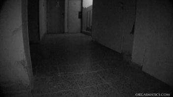 You Can Run But You Can't Hide Screencap 9 on www.sinx.com