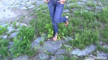 Barbie Blow Me Screencap 4 on www.sinx.com