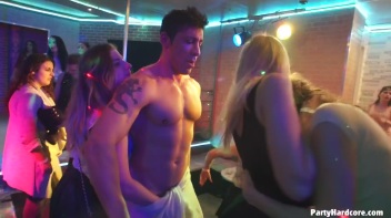 Party Hardcore Gone Crazy Vol. 32 Part 7 - Main Edit Screencap 114 on www.sinx.com