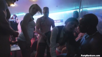 Party Hardcore Gone Crazy Vol. 29 Part 6 - Cam 4 Screencap 75 on www.sinx.com