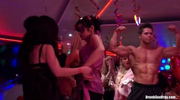 Valentine's Day Vaginas Part 1 - Shower Cam Screencap 5 on www.sinx.com