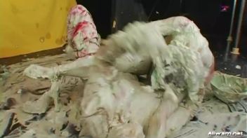 Art Supply Messiness Screencap 89 on www.sinx.com
