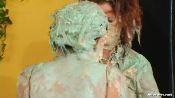 Art Supply Messiness Screencap 30 on www.sinx.com