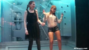 Dripping wet clothes see through Screencap 8 on www.sinx.com