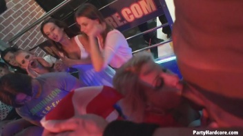 Party Hardcore Gone Crazy Vol. 29 Part 3 - Cam 4 Screencap 50 on www.sinx.com