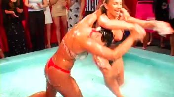 A Battle To The Messy Finish Screencap 37 on www.sinx.com