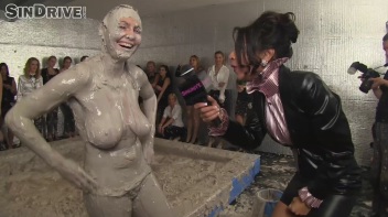 Muddy Wrestling: Jenna Lovely vs Lilith Virago & Gabriella vs. Sheila Screencap 144 on www.sinx.com