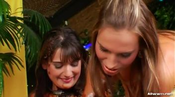 Messy Pudding Fun Screencap 31 on www.sinx.com