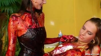 Messy Pudding Fun Screencap 51 on www.sinx.com