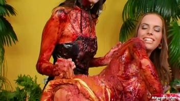 Messy Pudding Fun Screencap 58 on www.sinx.com