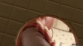 Regina Rides The Slime Wave Screencap 11 on www.sinx.com