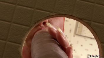 Regina Rides The Slime Wave Screencap 14 on www.sinx.com