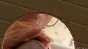 Regina Rides The Slime Wave Screencap 21 on www.sinx.com