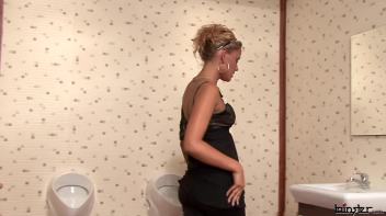 Regina Rides The Slime Wave Screencap 22 on www.sinx.com