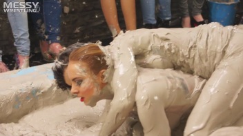 Messy Wrestling: Fashion Freaks Throw Down In The Mud - Watch Them Roar! Screencap 44 on www.sinx.com