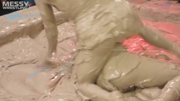 Messy Wrestling: Fashion Freaks Throw Down In The Mud - Watch Them Roar! Screencap 58 on www.sinx.com